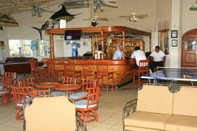 Bar, Kafe dan Lounge Buena Vista Oceanfront & Hot Springs Resort