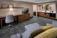 Common Space Courtyard by Marriott Parsippany