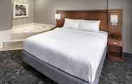 Bedroom 3 Courtyard by Marriott Parsippany