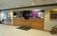 Lobi 6 Best Western Brockport Inn & Suites