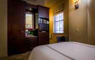 Bilik Tidur 4 Library Hotel by Library Hotel Collection