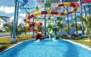 Kolam Renang 7 Riu Palace Macao – Adults Only All Inclusive