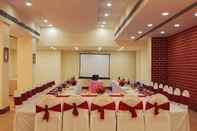 Functional Hall Lords Plaza, Surat