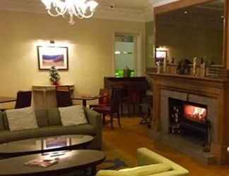 Lobi 2 Sprowston Manor Hotel, Golf & Country Club