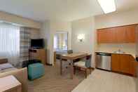 Common Space Hawthorn Suites by Wyndham Naples Pine Ridge