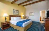 Bedroom 6 Travelodge by Wyndham Wytheville
