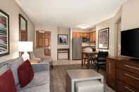 Common Space Homewood Suites by Hilton Portland Airport