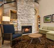 Sảnh chờ 6 Country Inn & Suites by Radisson, Williamsburg Historic Area, VA