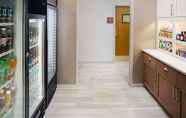 Lobi 2 Homewood Suites by Hilton Colorado Springs-North