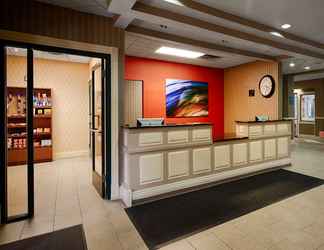 Lobby 2 Best Western Plus Kalamazoo Suites