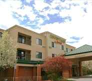 Exterior 2 Courtyard by Marriott Traverse City