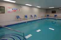 Swimming Pool Best Western Port Huron Blue Water Bridge