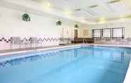 Swimming Pool 5 Springhill Suites by Marriott Tulsa