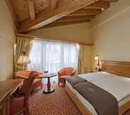 Bedroom 7 Relais & Chateaux Schönegg