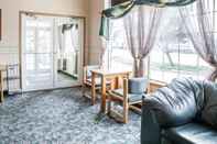 Ruang Umum Rodeway Inn & Suites Spokane Valley