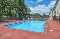 Swimming Pool Baymont by Wyndham Caddo Valley/Arkadelphia