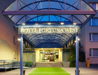 Exterior 2 Hotel Fortuna West