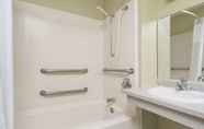 In-room Bathroom 7 AmericInn by Wyndham Eau Claire