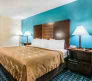Bedroom 6 Quality Inn Loudon-Concord