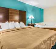 Bedroom 2 Quality Inn Loudon-Concord