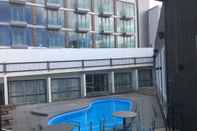 Swimming Pool Rydges Lakeland Resort Queenstown