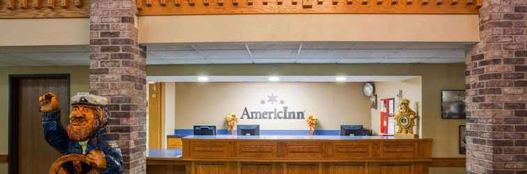 Lobby AmericInn by Wyndham Menominee