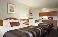 Bedroom 3 Ramada by Wyndham SeaTac Airport
