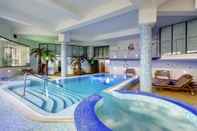 Swimming Pool The Preluna Hotel