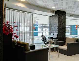 Lobby 2 Hotel Calipolis