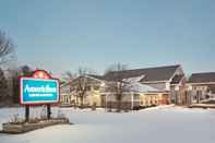 Luar Bangunan AmericInn by Wyndham Douglas/Saugatuck