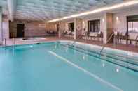 Swimming Pool Drury Inn & Suites Kansas City Overland Park