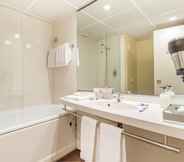 In-room Bathroom 7 Canal Suites - Paris la Villette