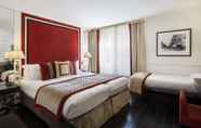 Bedroom 4 Castille Paris - Starhotels Collezione