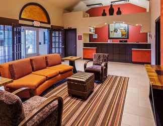 Lobi 2 Best Western Executive Inn El Campo