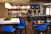 Bar, Cafe and Lounge Courtyard by Marriott Cleveland Independence