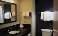 ห้องน้ำภายในห้อง 5 Fairfield Inn by Marriott Columbia Northwest
