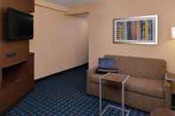 Ruang Umum Fairfield Inn & Suites Dayton Troy