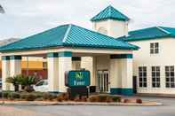 Exterior Quality Inn Chipley I-10 at Exit 120