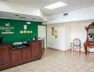 Lobi 2 Quality Inn Chipley I-10 at Exit 120