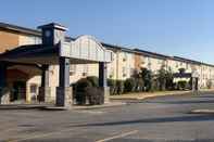 Exterior Econo Lodge Inn And Suites