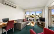 Ruang untuk Umum 6 Melbourne Carlton Central Apartment Hotel