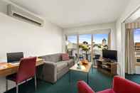 Common Space Melbourne Carlton Central Apartment Hotel