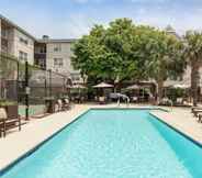 Swimming Pool 2 Residence Inn by Marriott Austin Parmer/Tech Ridge