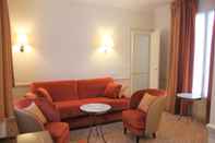 Ruang untuk Umum Hotel de Suede Saint Germain