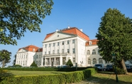 Exterior 3 Austria Trend Hotel Schloss Wilhelminenberg