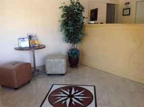 Lobby 4 Americas Best Value Inn Thousand Oaks