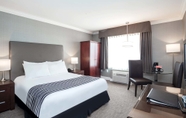 Kamar Tidur 4 Sandman Hotel Saskatoon