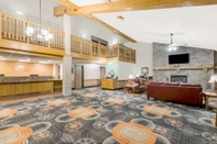 Lobby Baymont by Wyndham Marshalltown