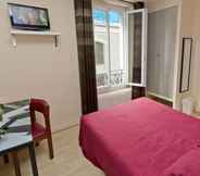 Kamar Tidur 3 Hipotel Paris Belgrand