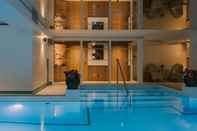 Swimming Pool Grand Tonic Hotel & SPA NUXE